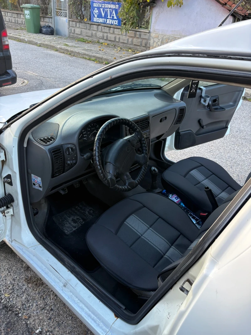 VW Caddy, снимка 16 - Автомобили и джипове - 52588255