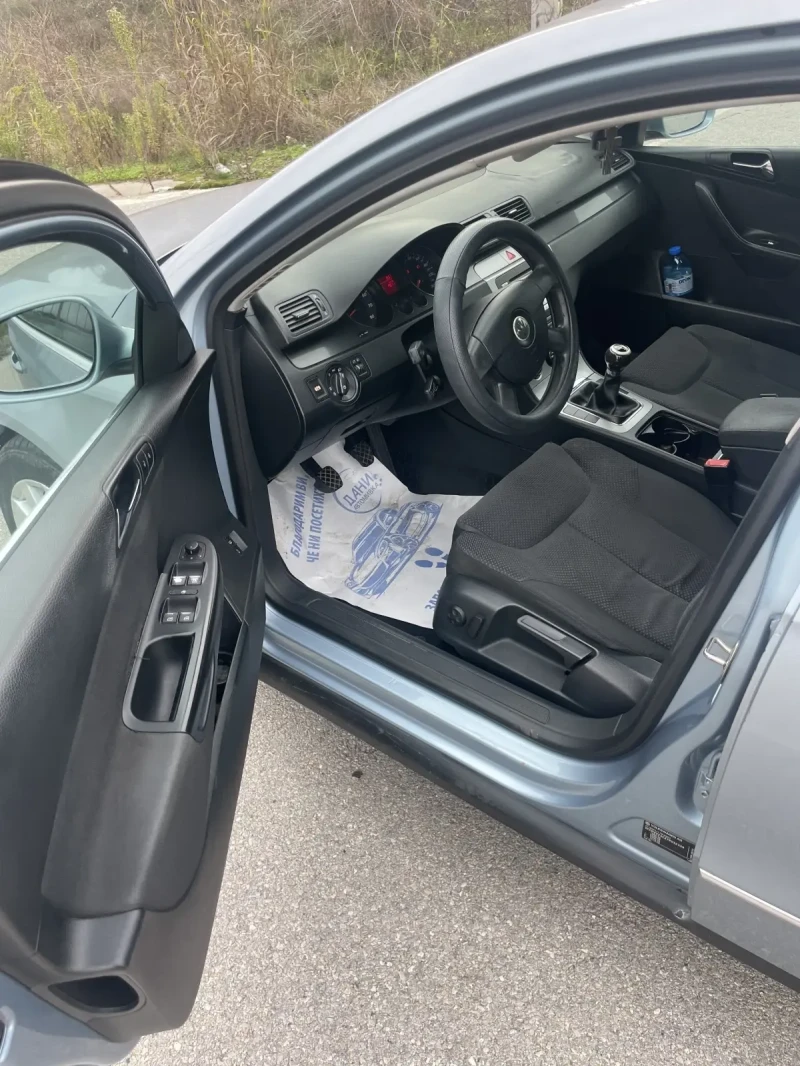 VW Passat 1.6TSI, снимка 6 - Автомобили и джипове - 52468423