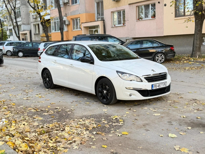 Peugeot 308 SW 1.6 BLUE HDI, снимка 4 - Автомобили и джипове - 52639569