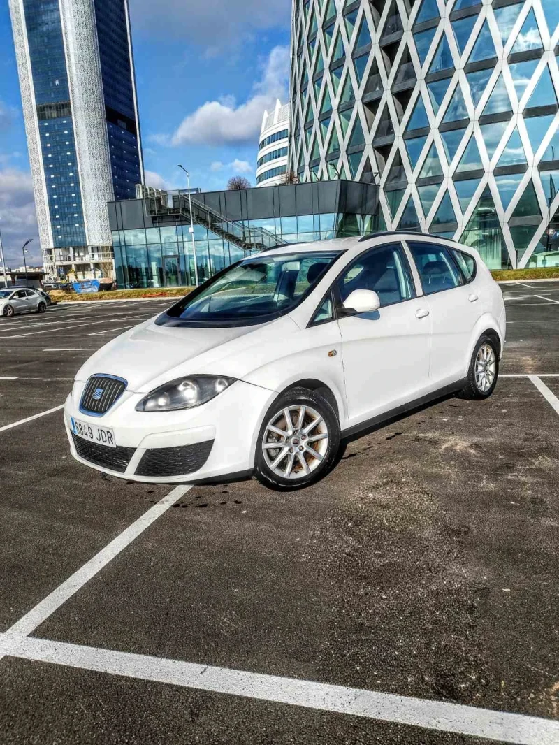 Seat Altea Seat Altea XL, 1.6 102к.с.фабрична ГАЗ, снимка 2 - Автомобили и джипове - 53470389