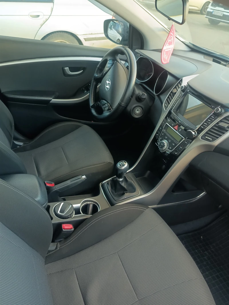 Hyundai I30, снимка 5 - Автомобили и джипове - 53506428