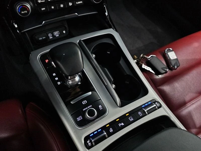 Kia Stinger 3.3 Turbo AWD| 365к.с., снимка 9 - Автомобили и джипове - 56170105