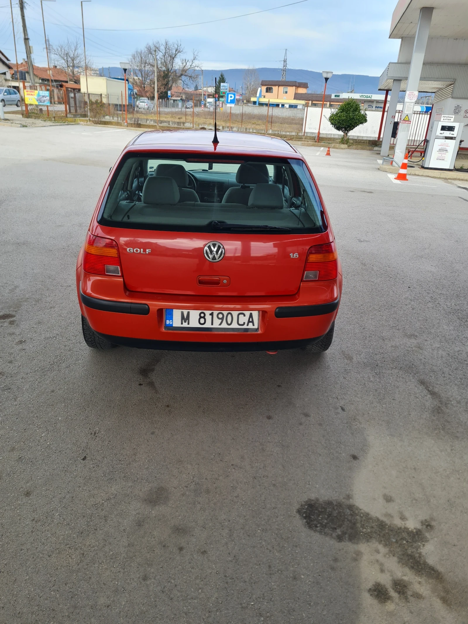 VW Golf 1.6куб.101к.с. Автоматик - изображение 2