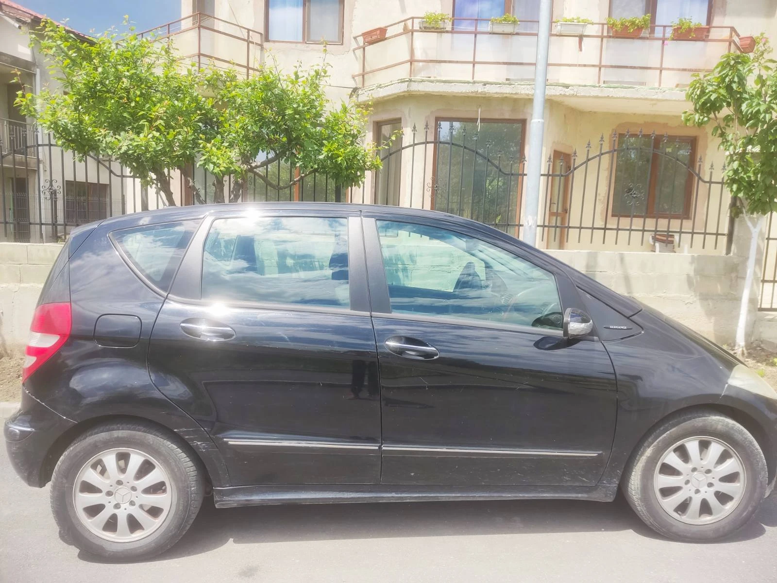 Mercedes-Benz A 180  - изображение 9