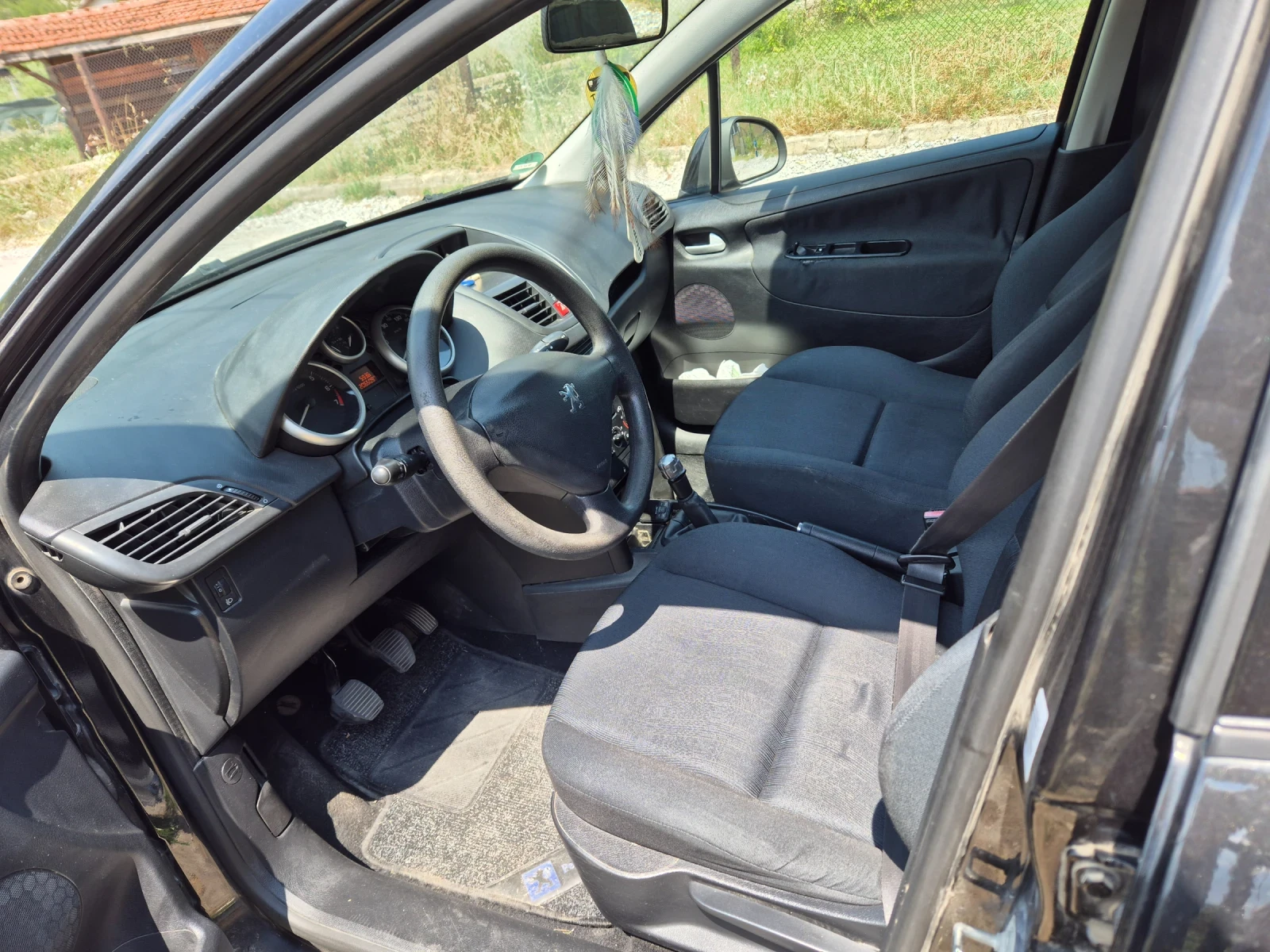 Peugeot 207  - изображение 6