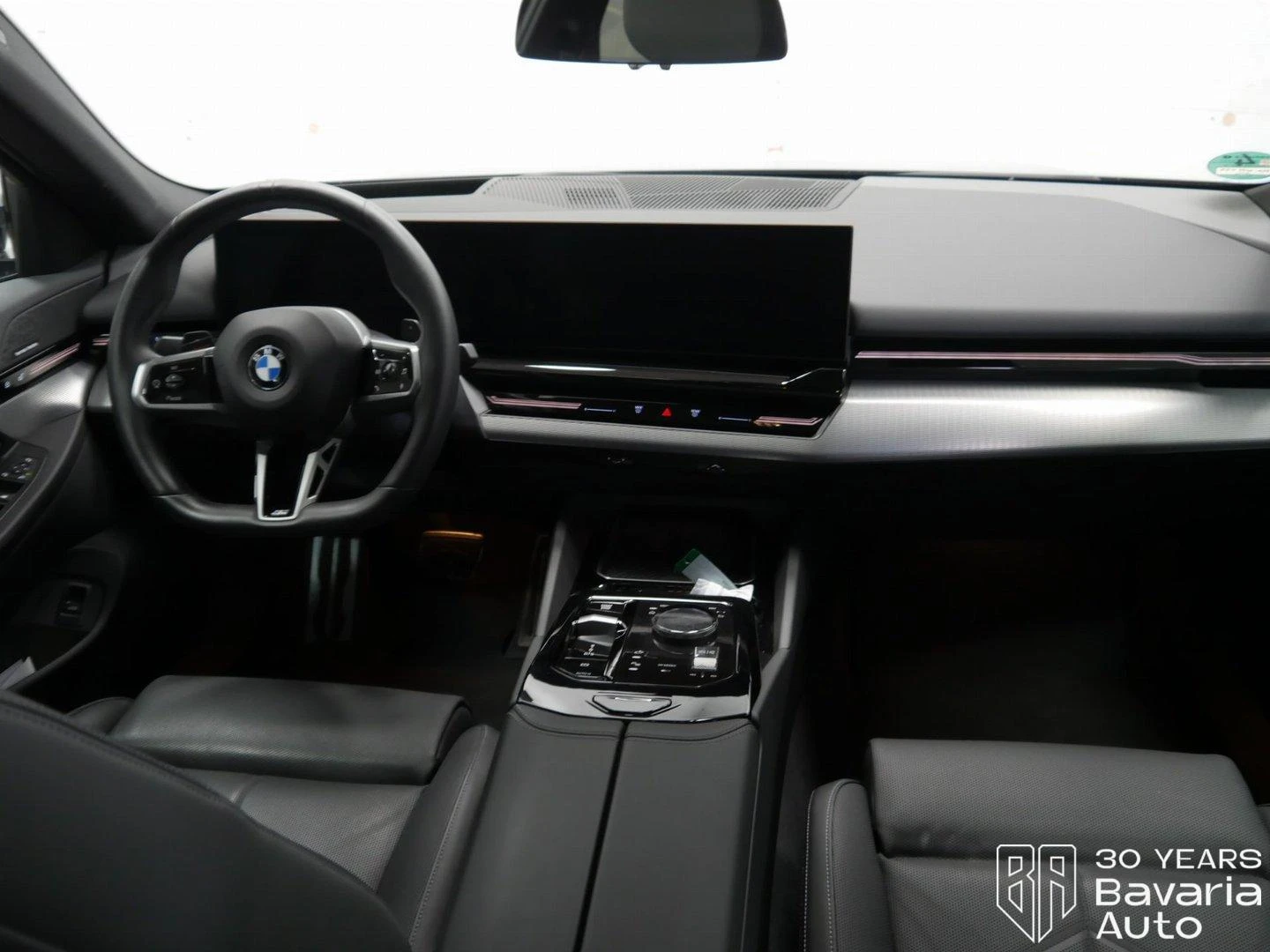BMW 520 d xDrive Steptronic M Sport Paket - изображение 5