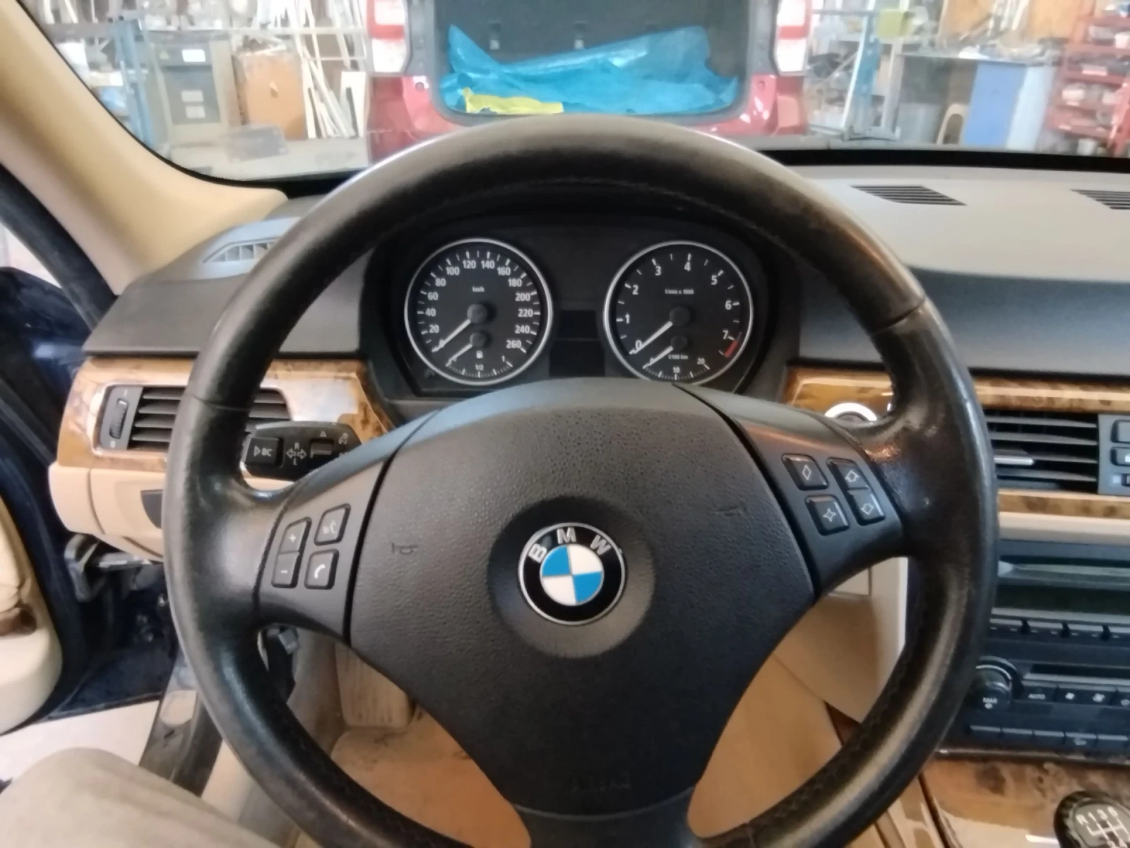 BMW 325  - изображение 6