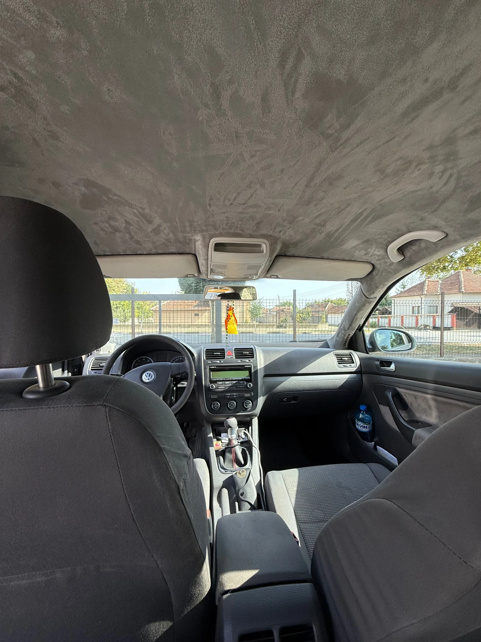 VW Jetta  - изображение 5