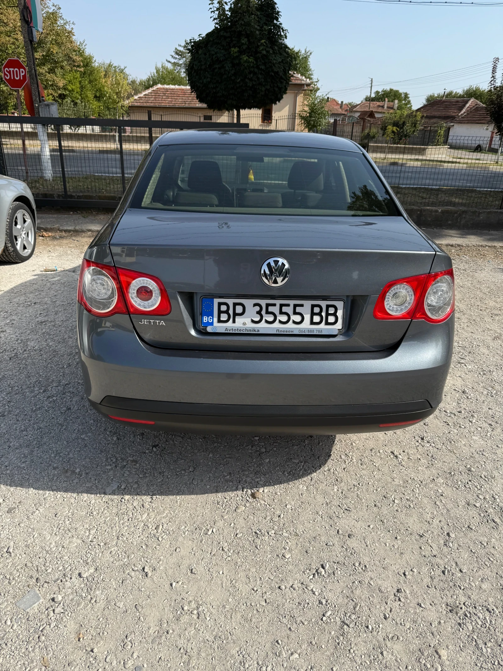 VW Jetta  - изображение 10