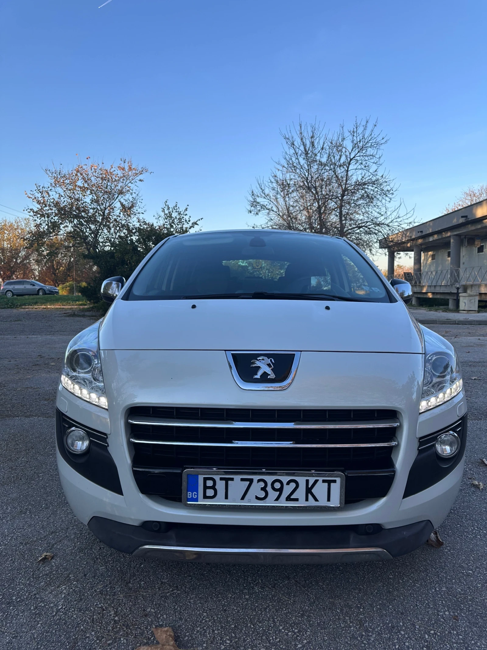 Peugeot 3008 Hybrid 4 4x4  - изображение 7