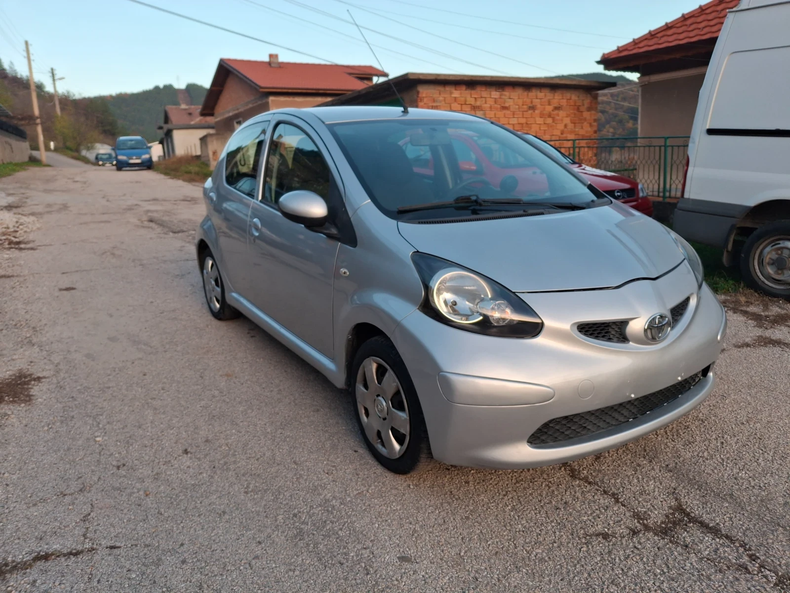 Toyota Aygo 1.0i..  | Mobile.bg   2