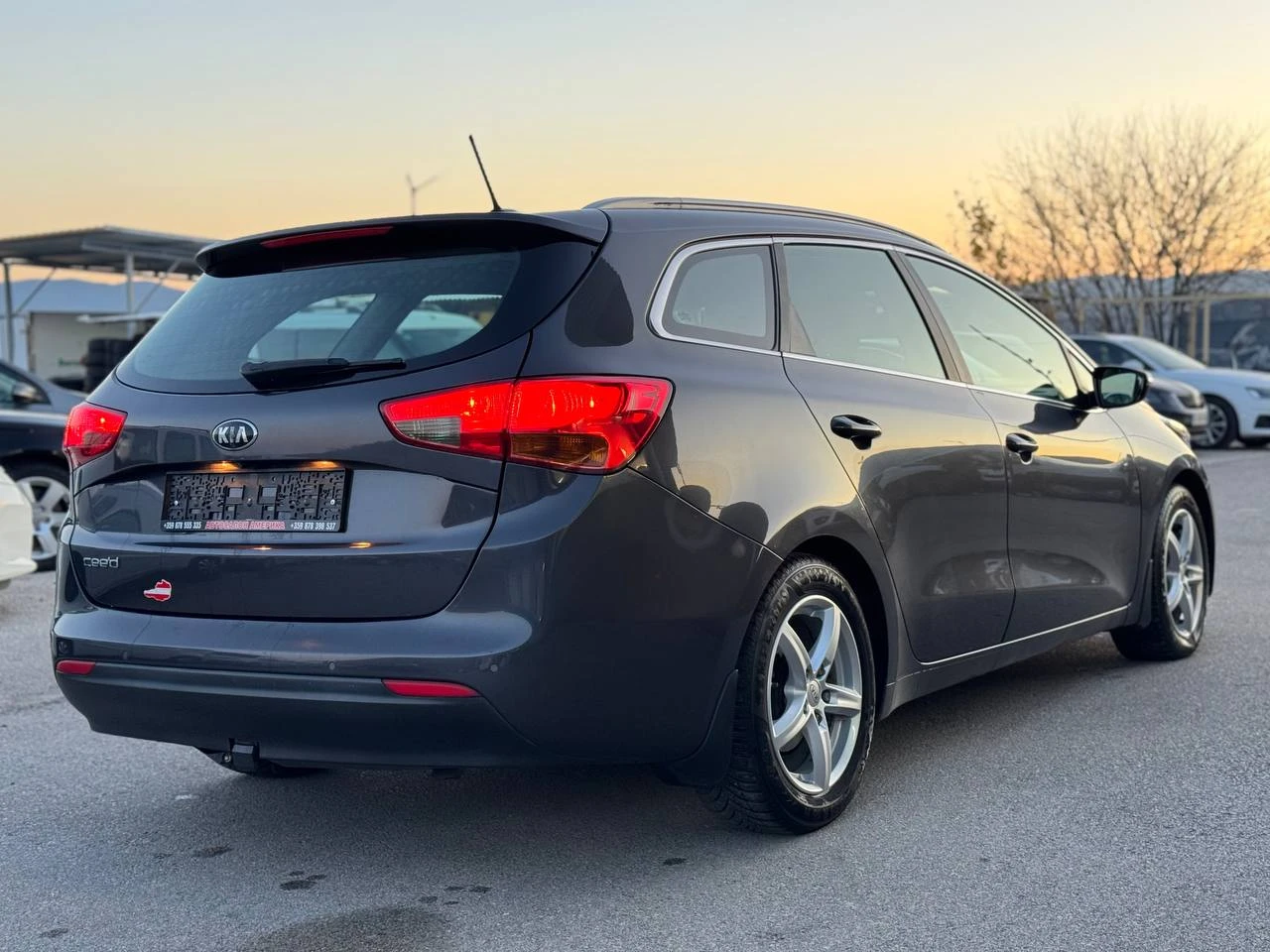 Kia Ceed 1.6 CRDi NAVI - изображение 6