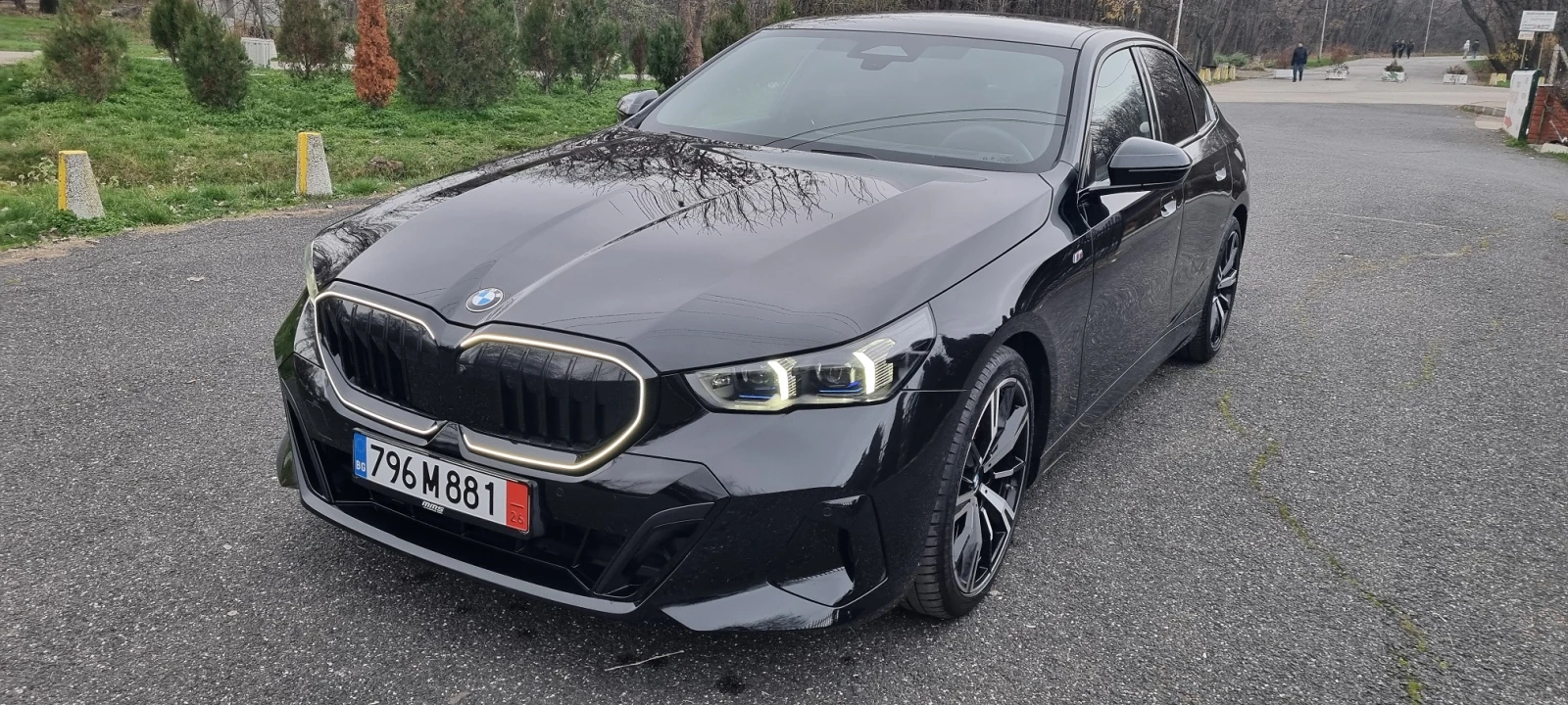 BMW 520 M-Pro Iconic Glow Panorama Harman | Mobile.bg � ����������� 17