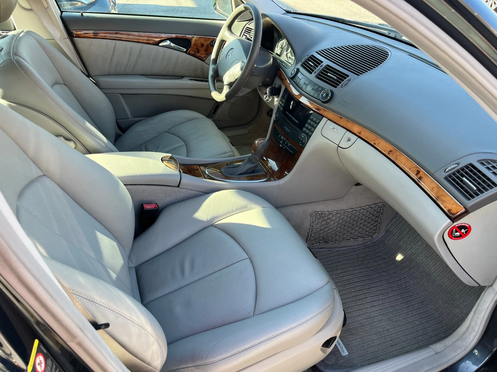 Mercedes-Benz E 320 ELEGANCE - изображение 10