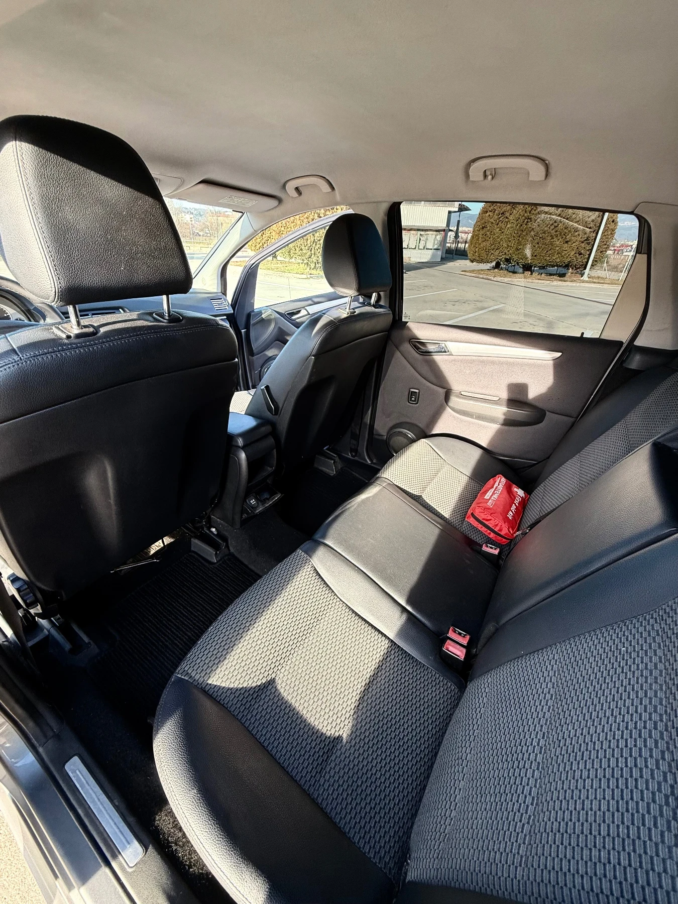 Mercedes-Benz B 180 T��! ���! ���!  | Mobile.bg � ����������� 13