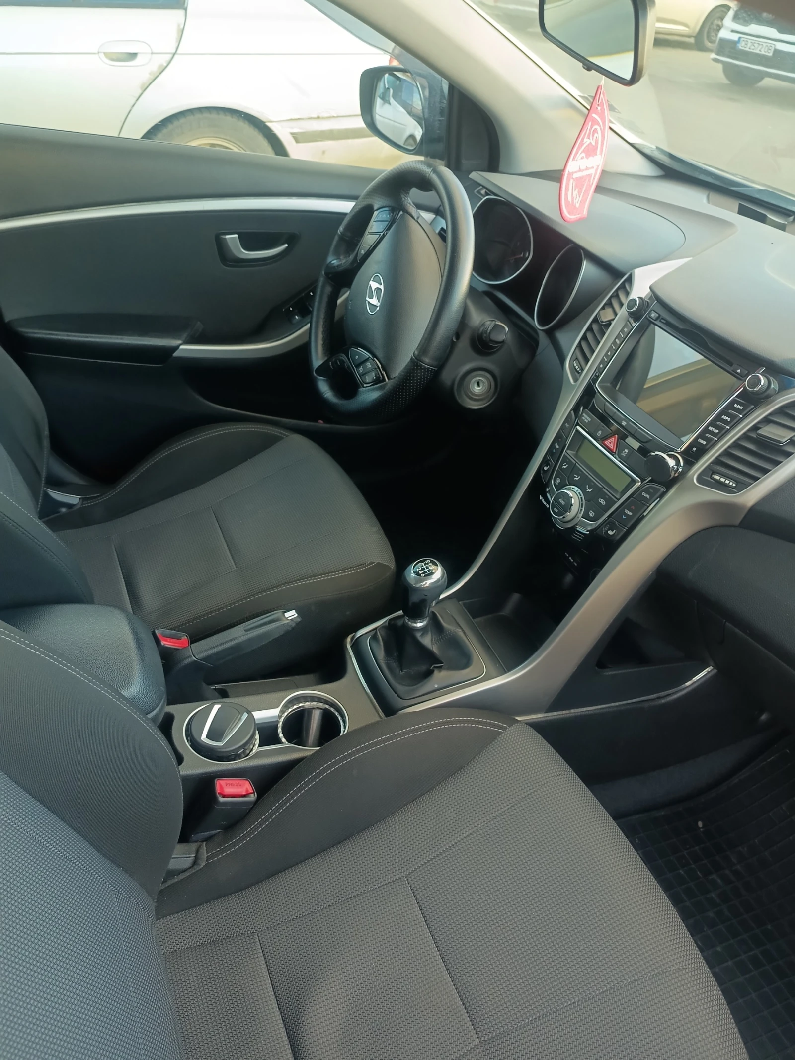 Hyundai I30, снимка 5 - Автомобили и джипове - 53506428