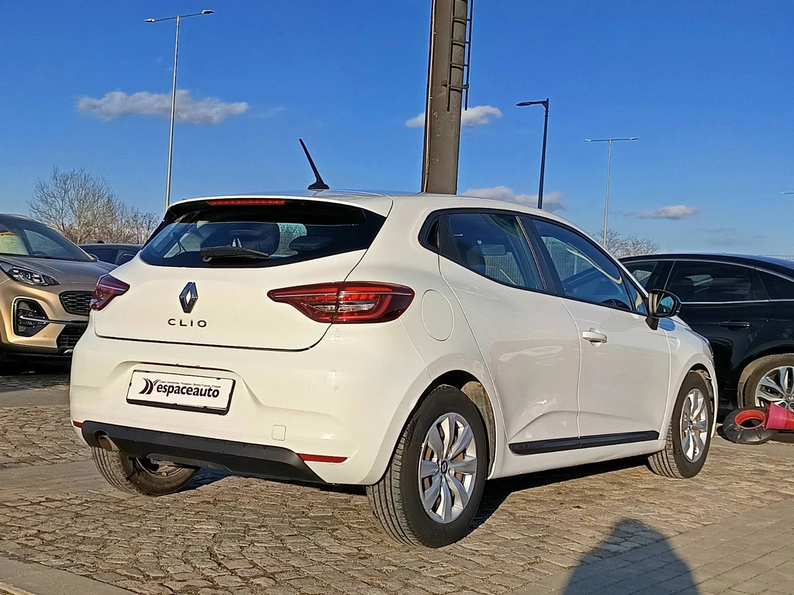 Renault Clio 1.0TCe 100 LPG - изображение 4