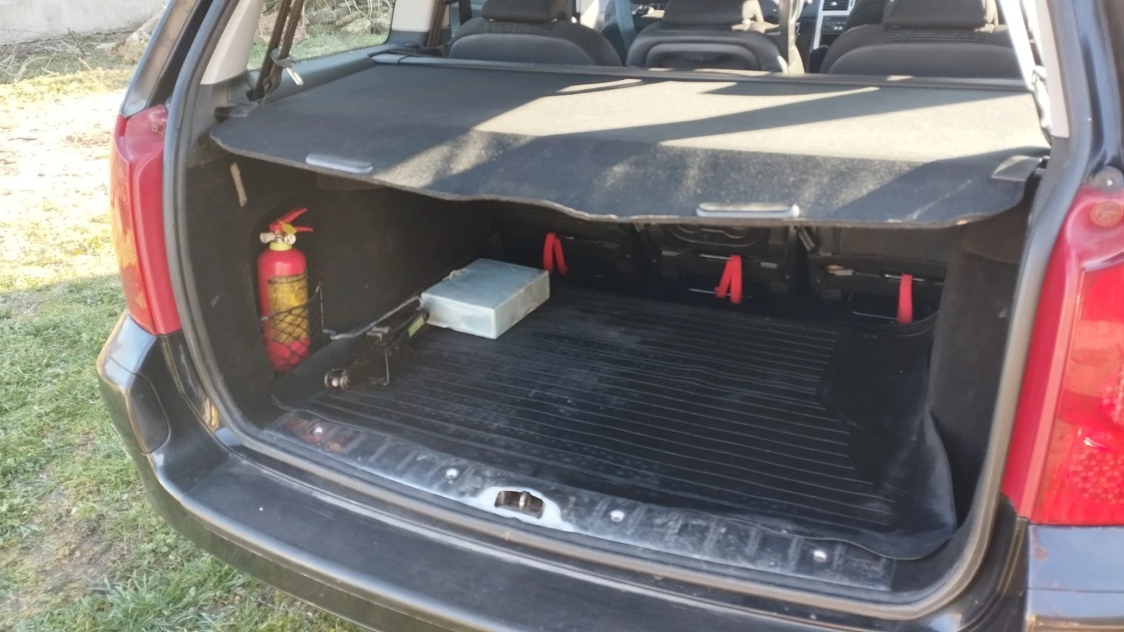 Peugeot 307 SW, снимка 7 - Автомобили и джипове - 53711727