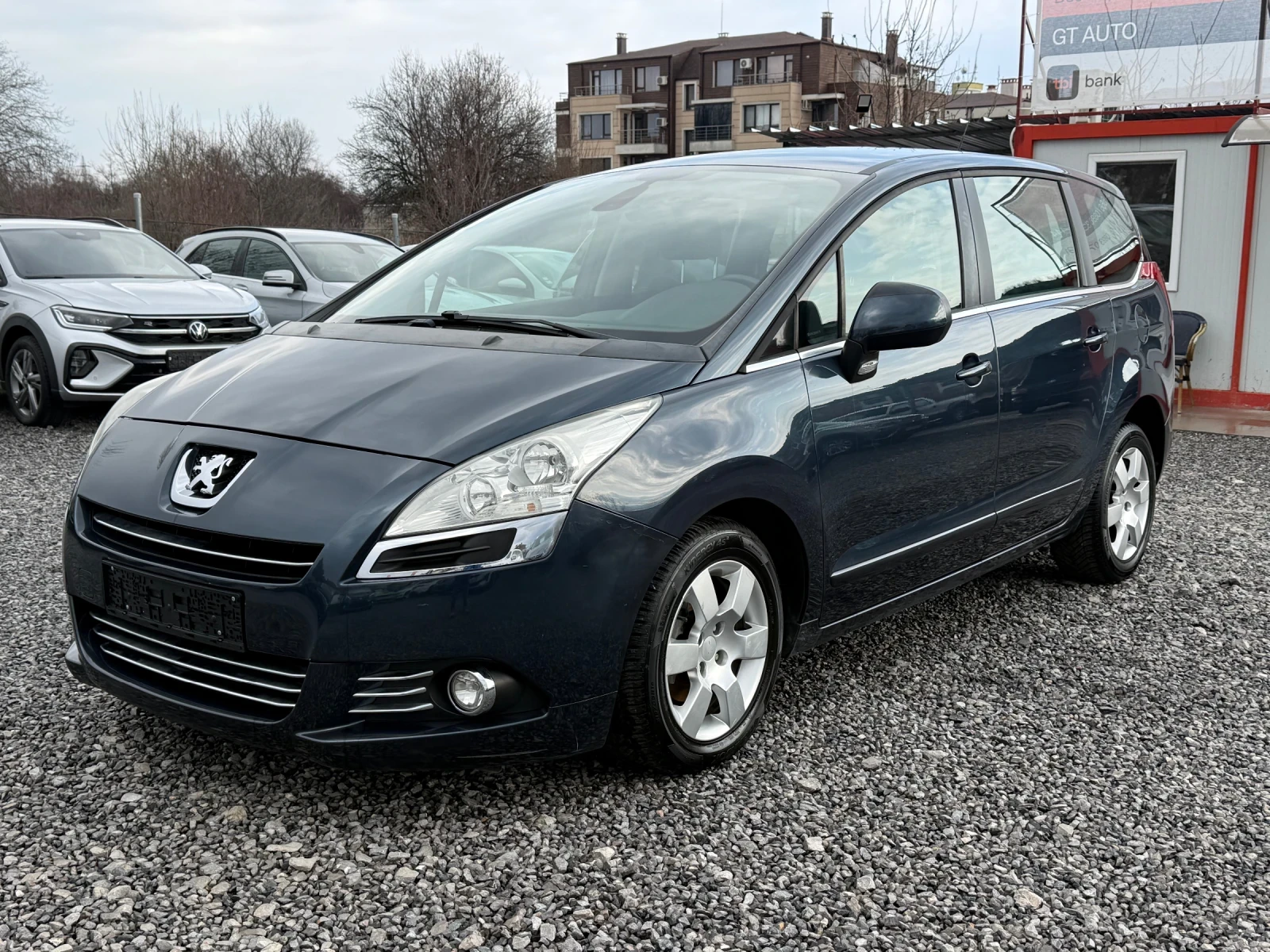 Peugeot 5008  1.6 HDi (112 кс) Automatic / Парктроник /Евро 5 