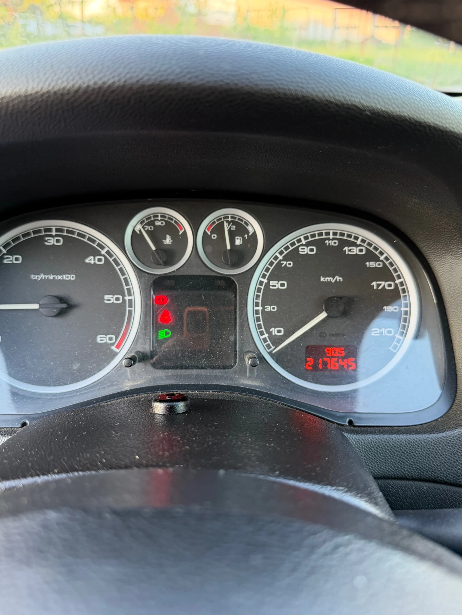 Peugeot 307 2HDI, снимка 11 - Автомобили и джипове - 54346899