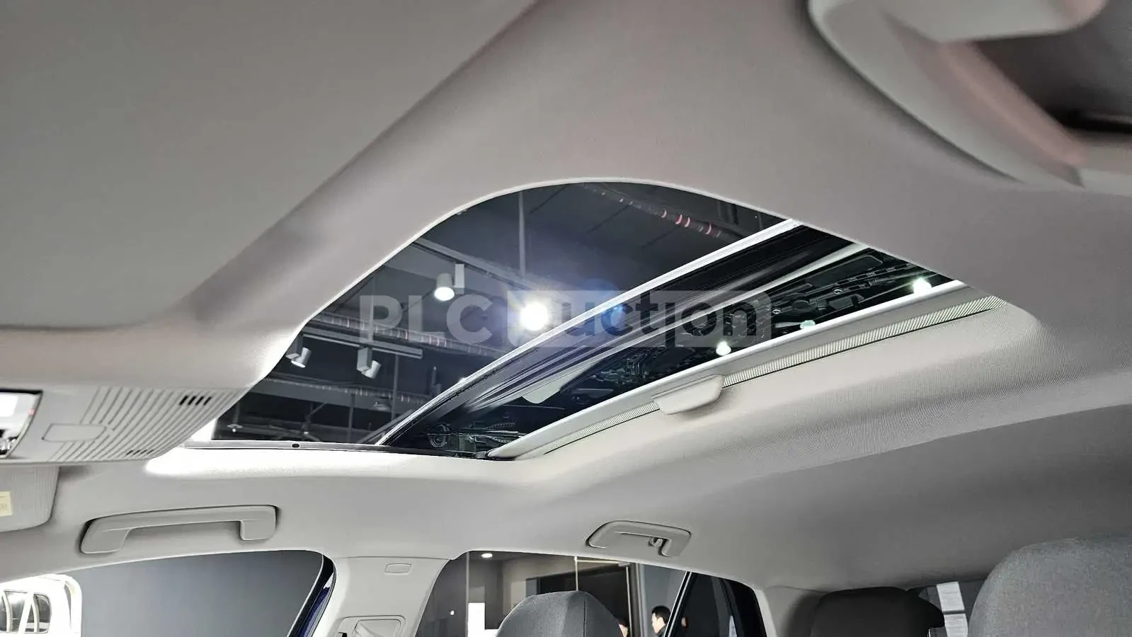 VW Golf 2.0 TDI | DIST| DIGITAL| Памет| PANO | ТЕХНОТЕСТ, снимка 13 - Автомобили и джипове - 54516403