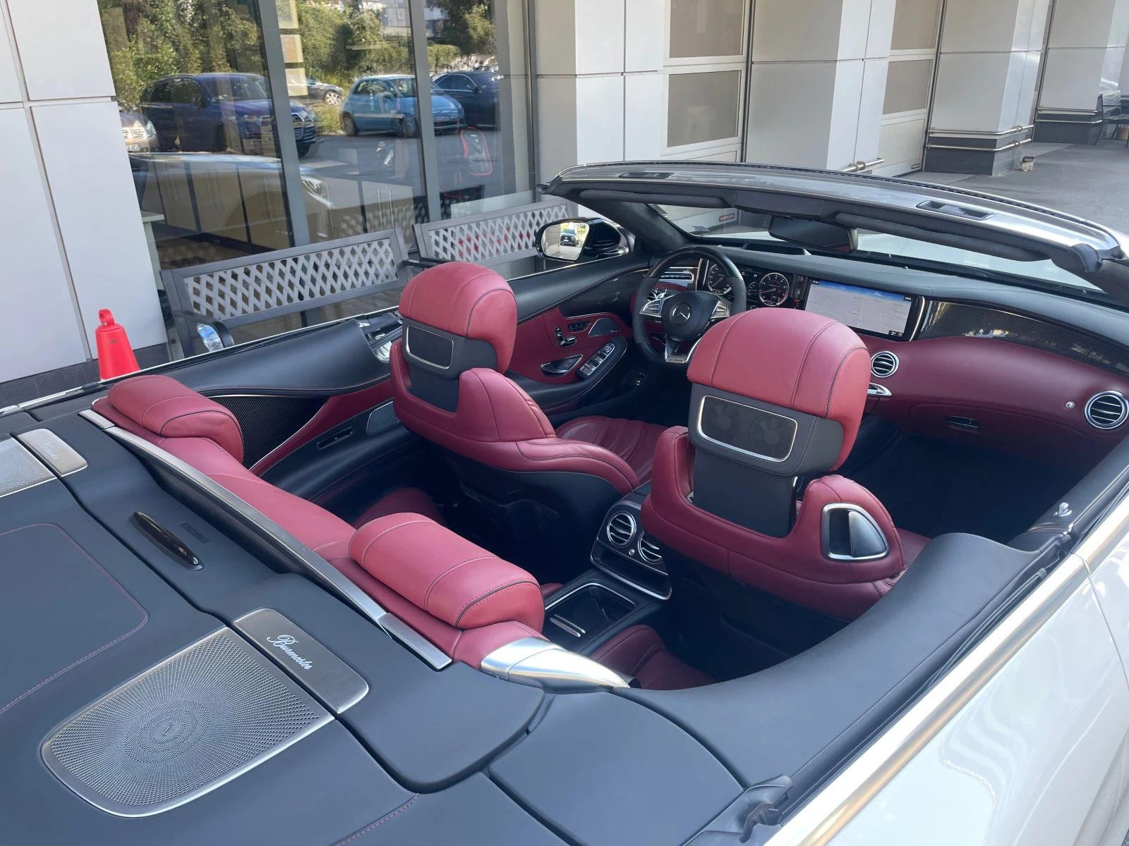 Mercedes-Benz S 63 AMG CABRIO 4Matic, снимка 8 - Автомобили и джипове - 55411229