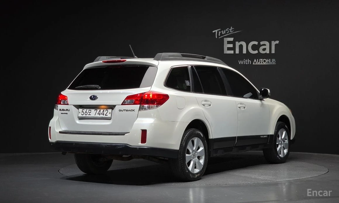 Subaru Outback, снимка 2 - Автомобили и джипове - 55647015