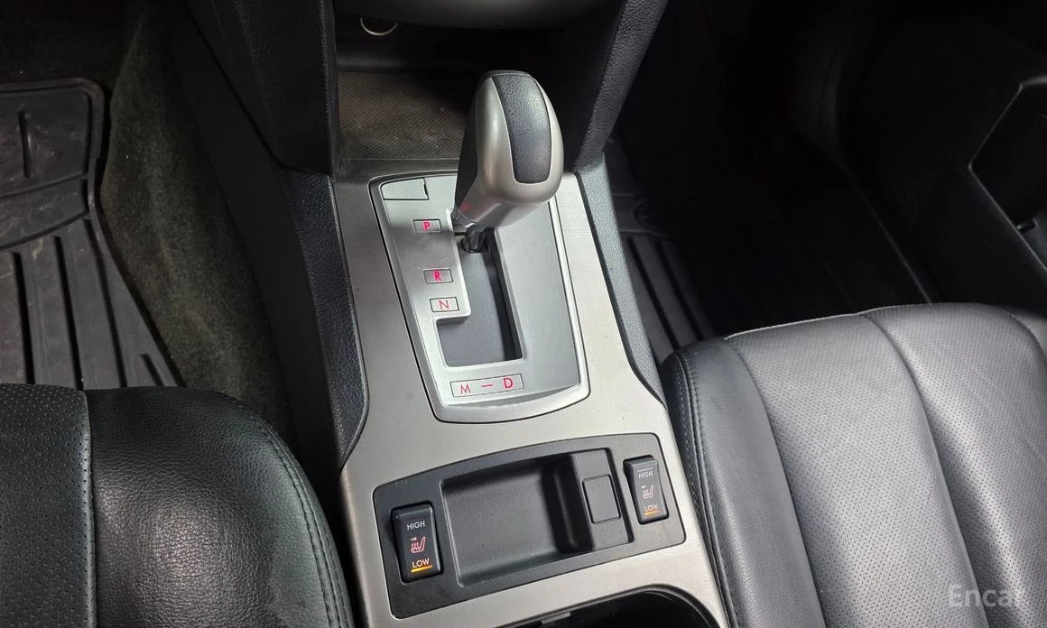 Subaru Outback, снимка 9 - Автомобили и джипове - 55647015