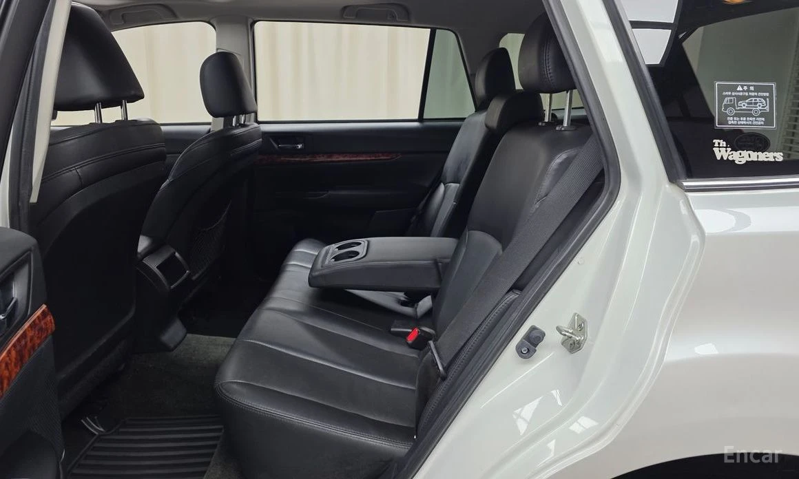 Subaru Outback, снимка 12 - Автомобили и джипове - 55647015