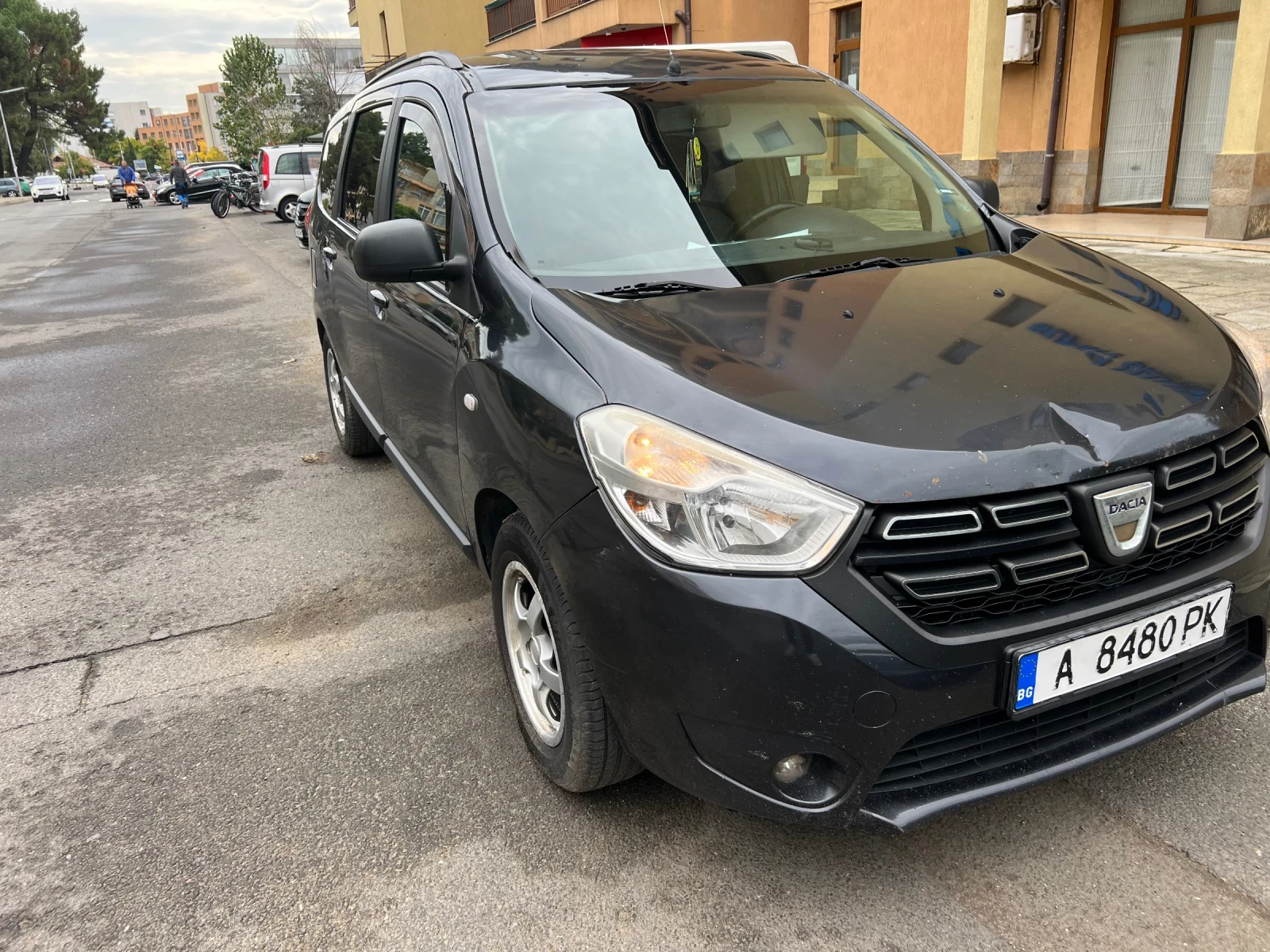 Dacia Lodgy 1.6 газ/бензин