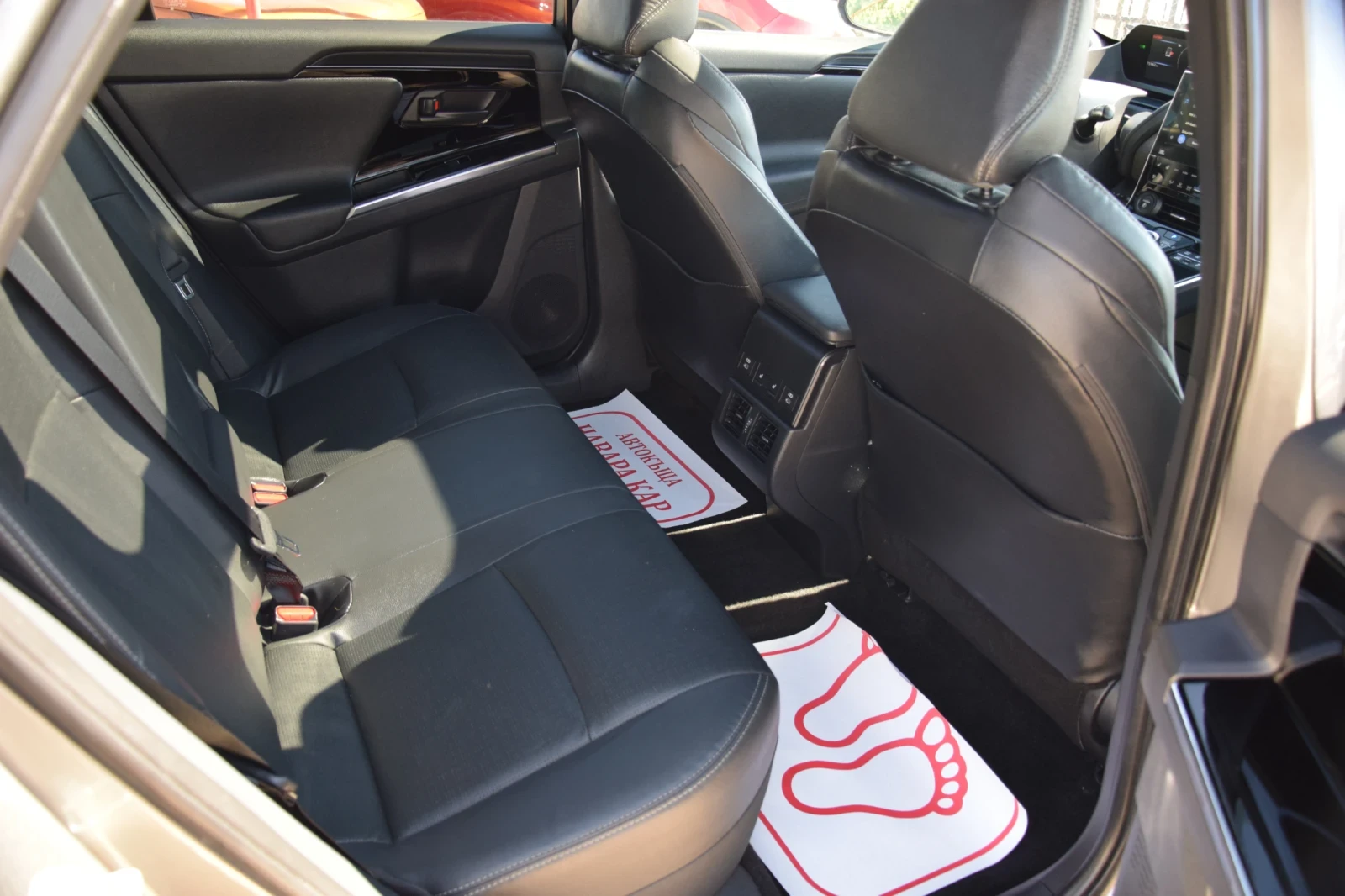 Toyota bZ4X AWD XLE Premium , снимка 12 - Автомобили и джипове - 56116788