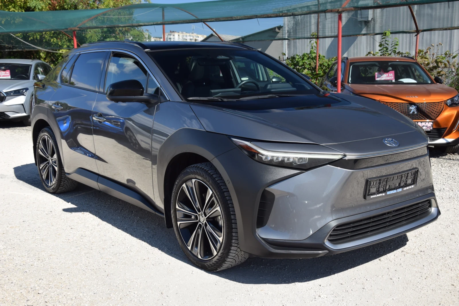 Toyota bZ4X AWD XLE Premium 