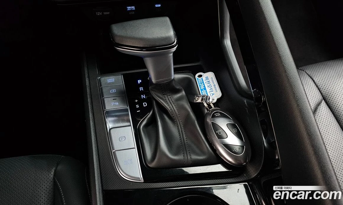 Hyundai Elantra 1.6 Modern, снимка 9 - Автомобили и джипове - 56155942
