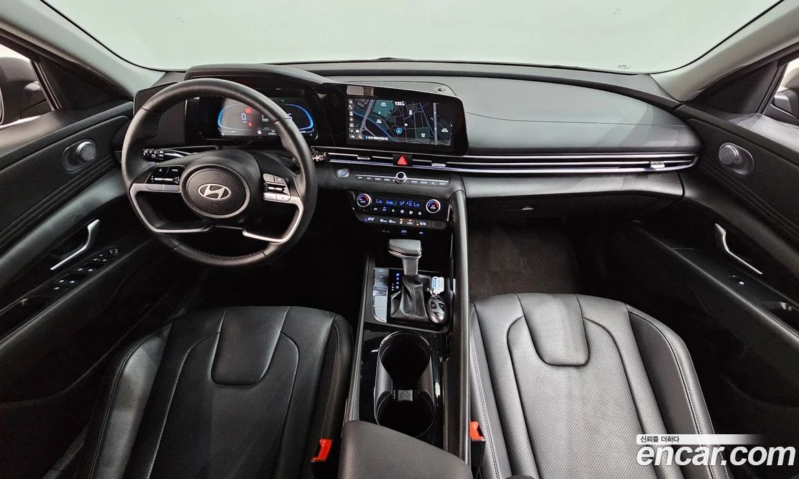 Hyundai Elantra 1.6 Modern, снимка 7 - Автомобили и джипове - 56155942
