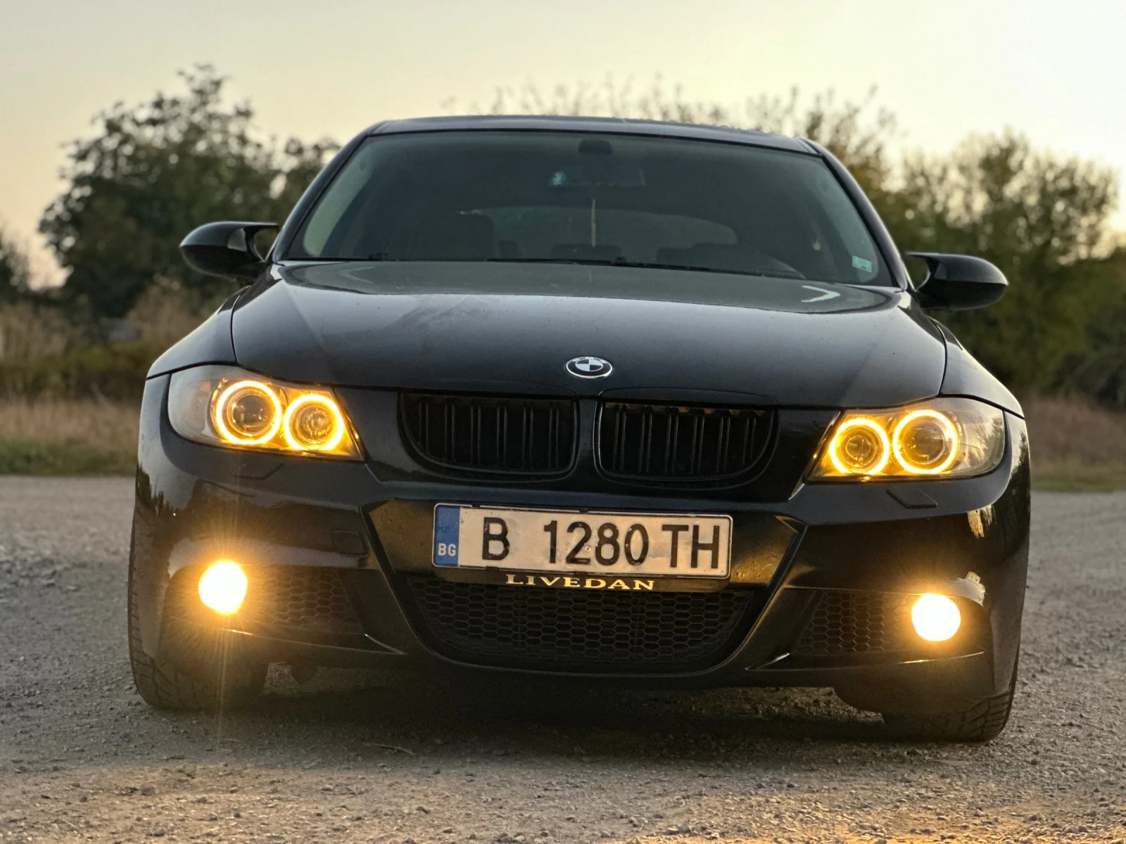 BMW 320 320D, снимка 2 - Автомобили и джипове - 56213656