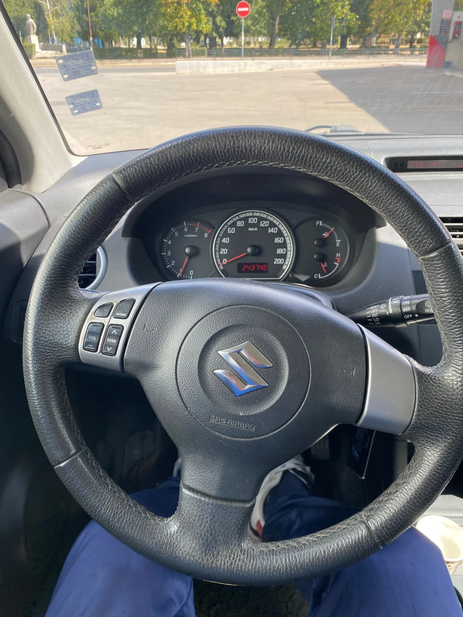 Suzuki Swift, снимка 5 - Автомобили и джипове - 56264443