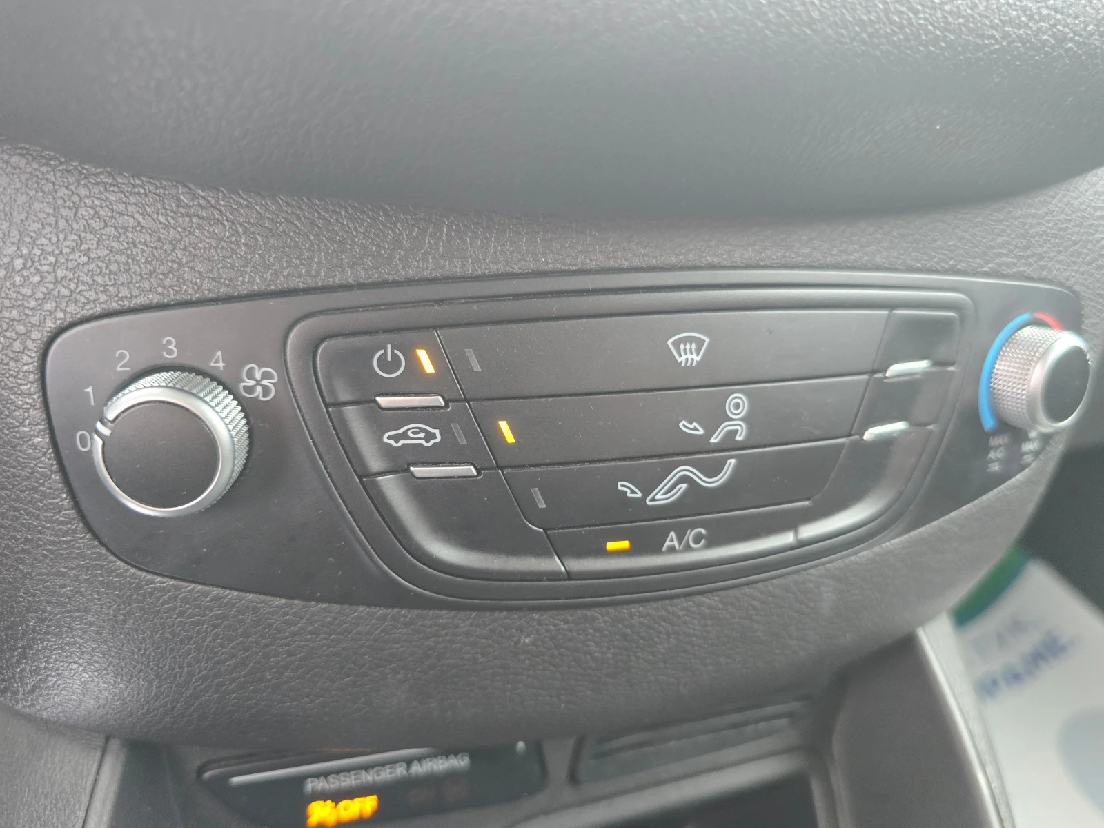 Ford Tourneo Connect 1.5TDCi/Лизинг, снимка 10 - Автомобили и джипове - 56746105