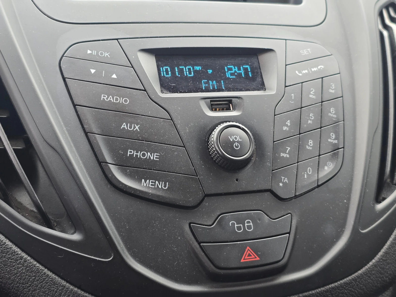 Ford Tourneo Connect 1.5TDCi/Лизинг, снимка 11 - Автомобили и джипове - 56746105