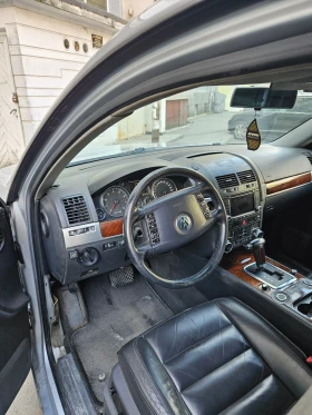 VW Touareg 3.2, снимка 2