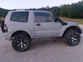 Mitsubishi Pajero, снимка 1