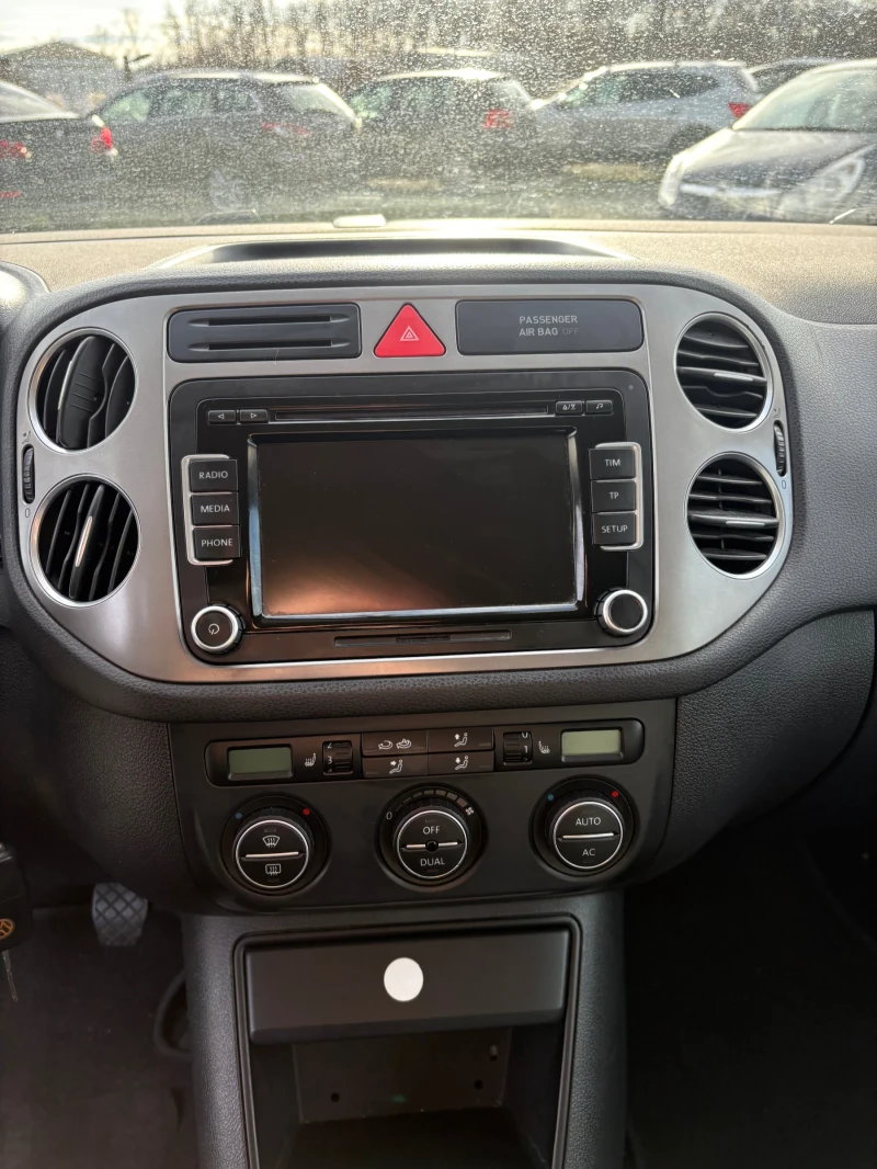 VW Tiguan 2.0TDI 4MOTION, снимка 9 - Автомобили и джипове - 50137933