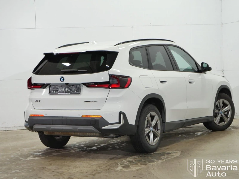 BMW X1 30e xDrive Steptronic, снимка 3 - Автомобили и джипове - 52775484