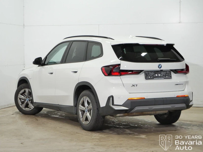 BMW X1 30e xDrive Steptronic, снимка 2 - Автомобили и джипове - 52775484