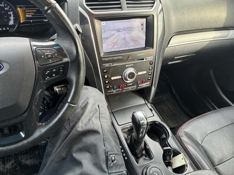 Ford Explorer 2017 SPORT * ПРЕДСТАВИТЕЛСТВО НА FORD * , снимка 9 - Автомобили и джипове - 53274298