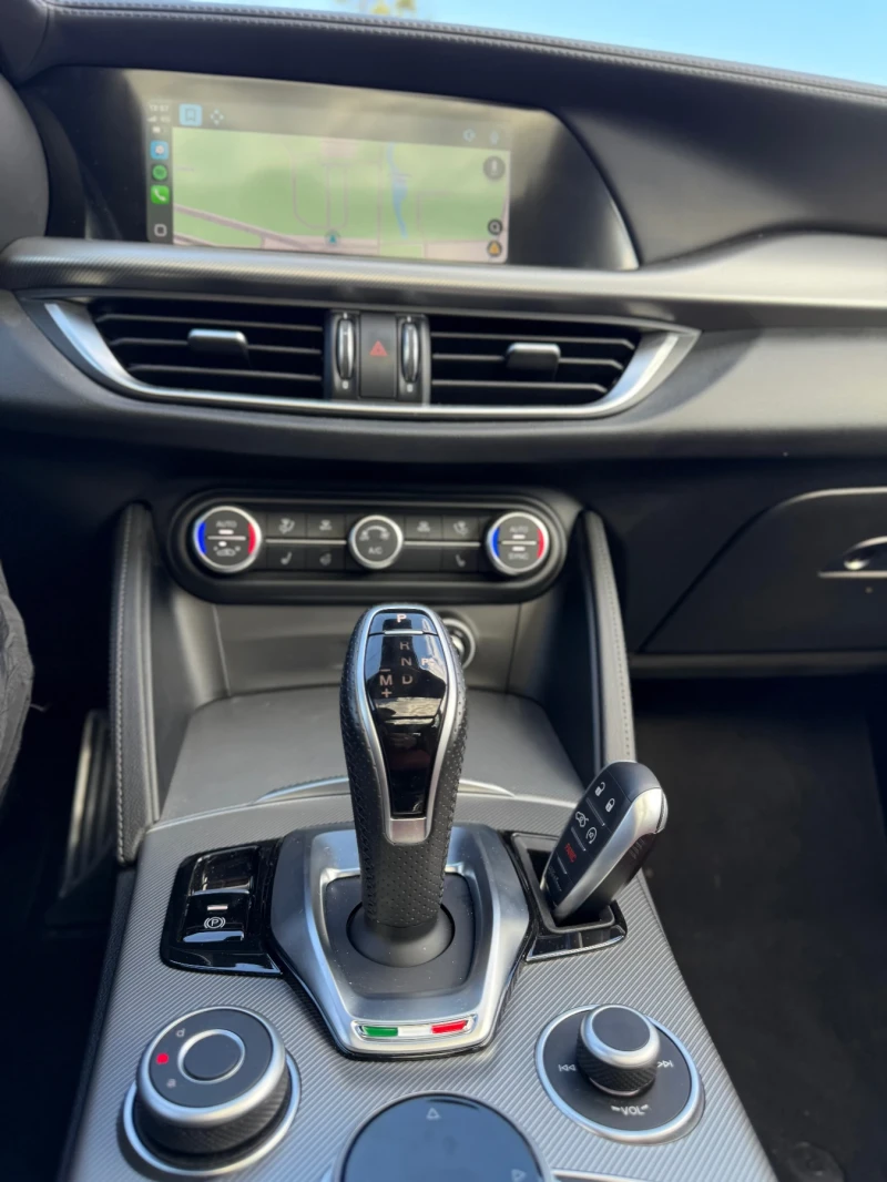 Alfa Romeo Stelvio VELOCE Q4, снимка 10 - Автомобили и джипове - 53430221