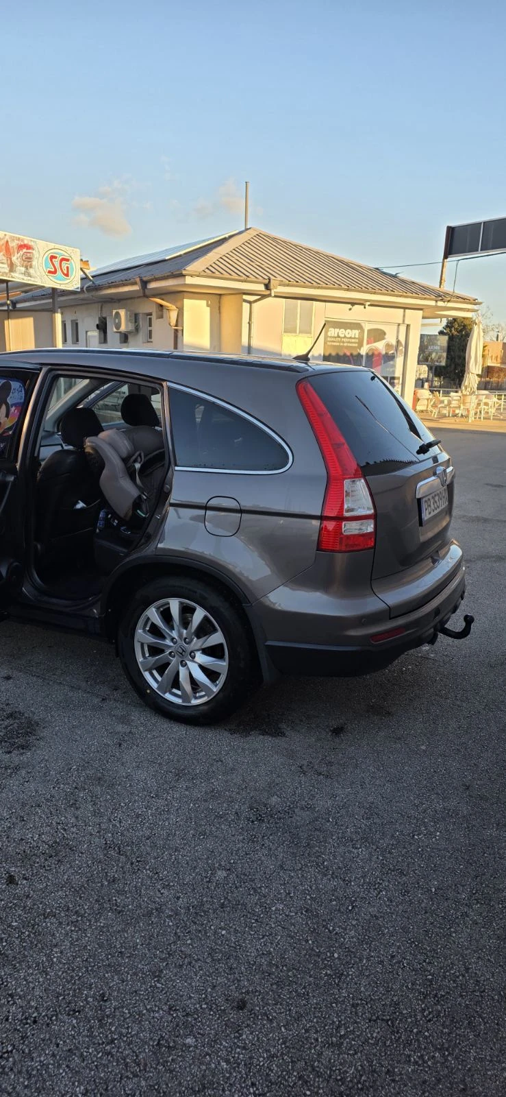 Honda Cr-v Facelift, снимка 15 - Автомобили и джипове - 54246919