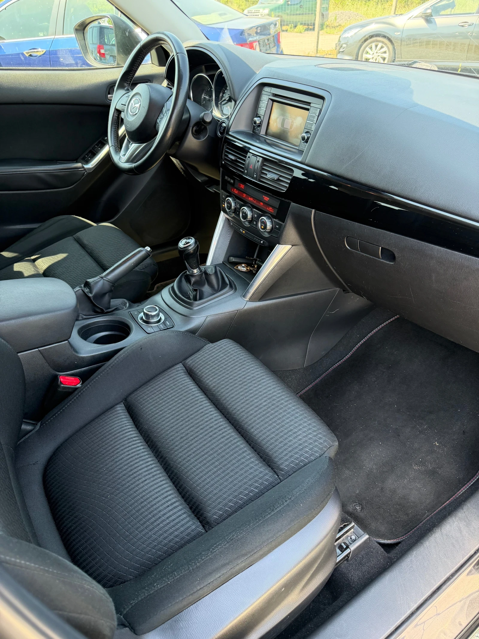 Mazda CX-5 2.2D, снимка 11 - Автомобили и джипове - 50137933