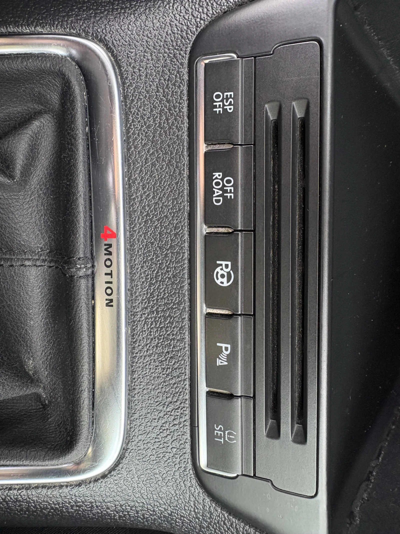 VW Tiguan 2.0TDI 4MOTION - изображение 10