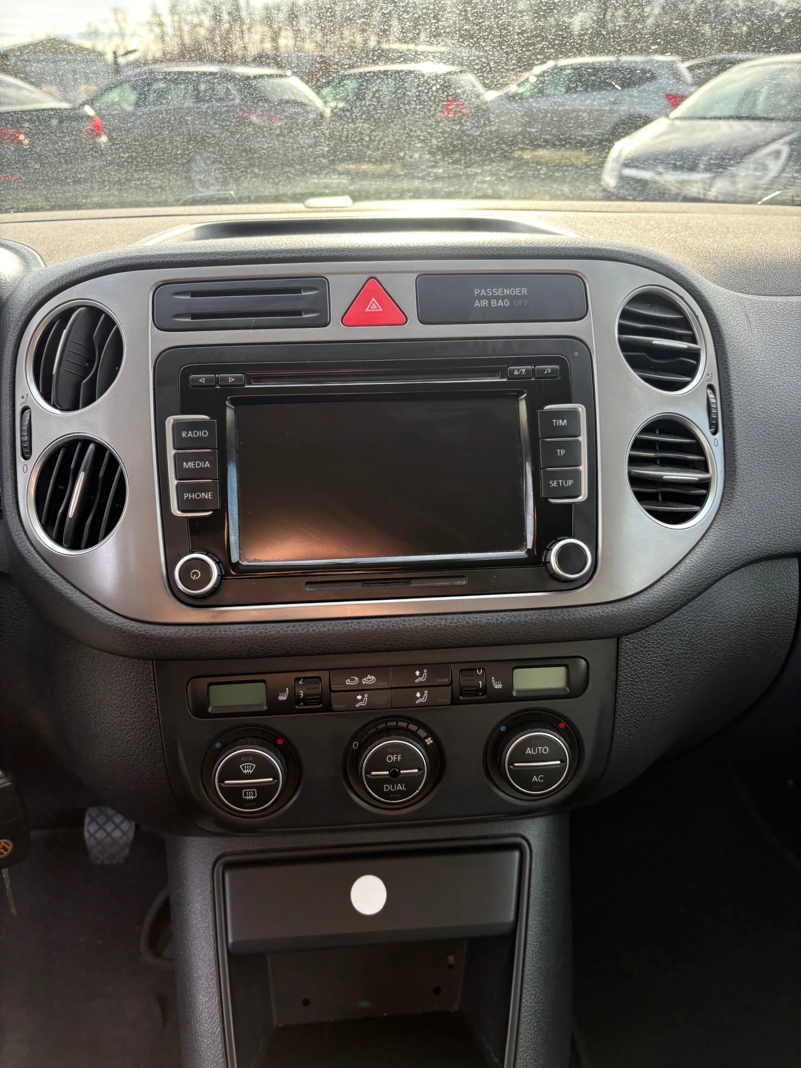 VW Tiguan 2.0TDI 4MOTION - изображение 9