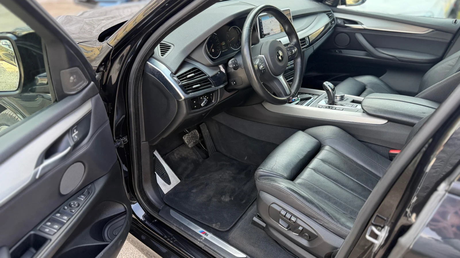 BMW X5 5.0i, ШВЕЙЦАРИЯ М ПАКЕТ, снимка 10 - Автомобили и джипове - 53873106